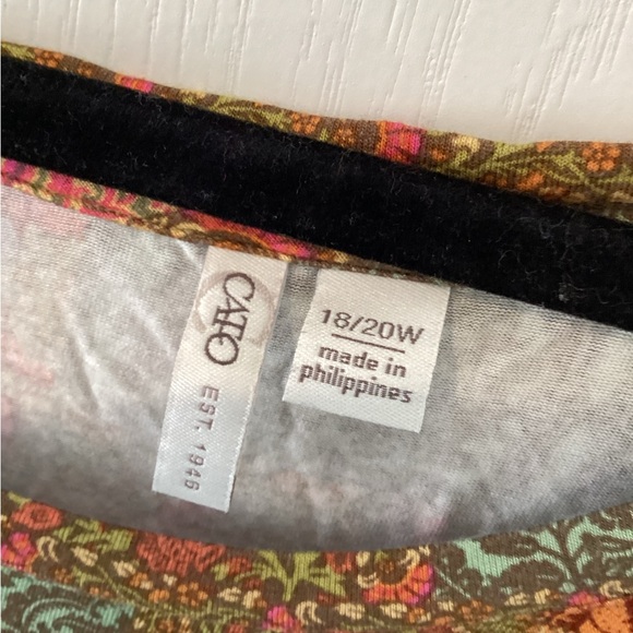 Cato Multicolor Patchwork Long Sleeve Top size 18/20W EUC - Picture 2 of 3